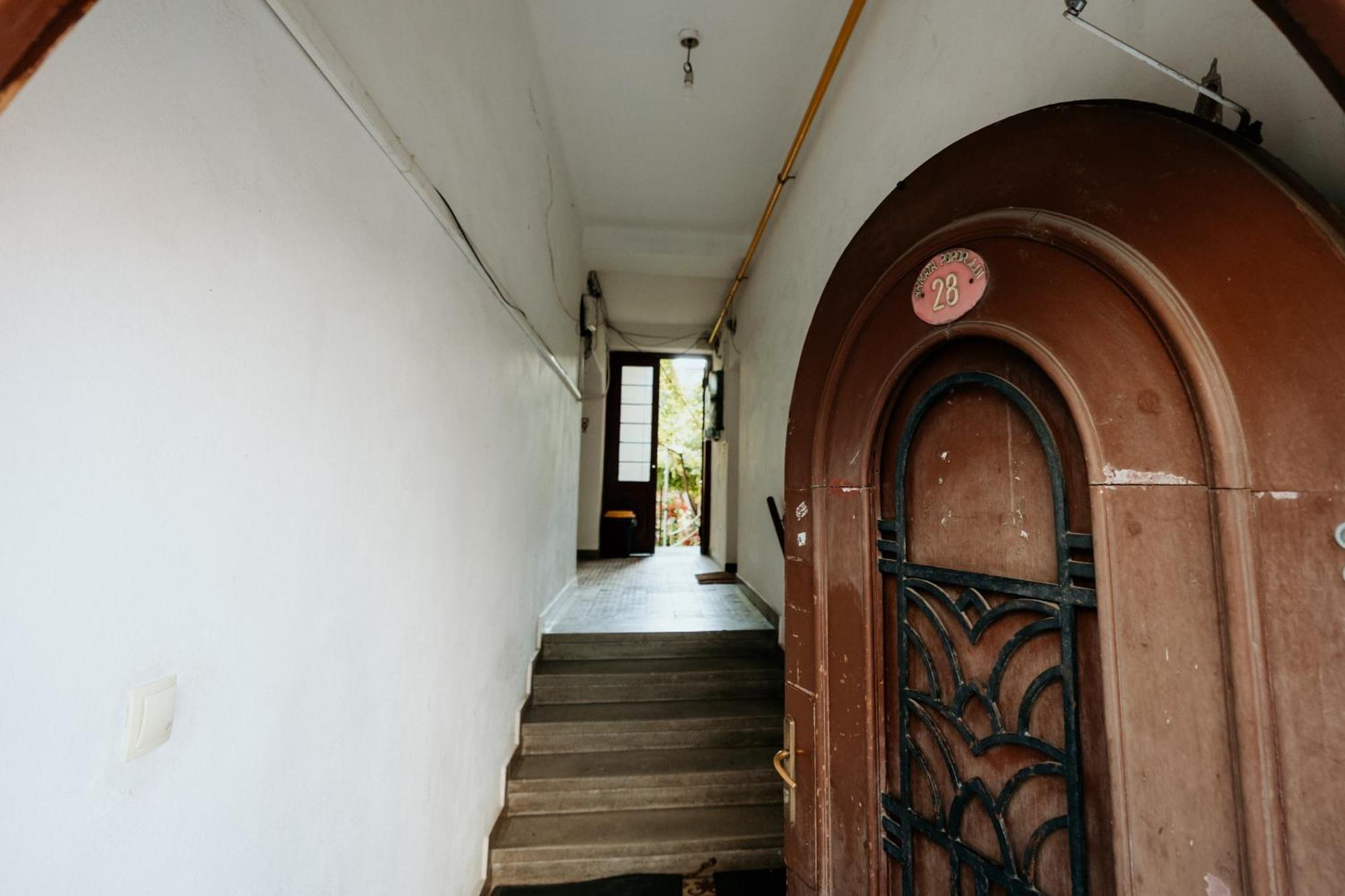 Decebal Central Studio - Elegant And Cozy Stay Arad Bagian luar foto