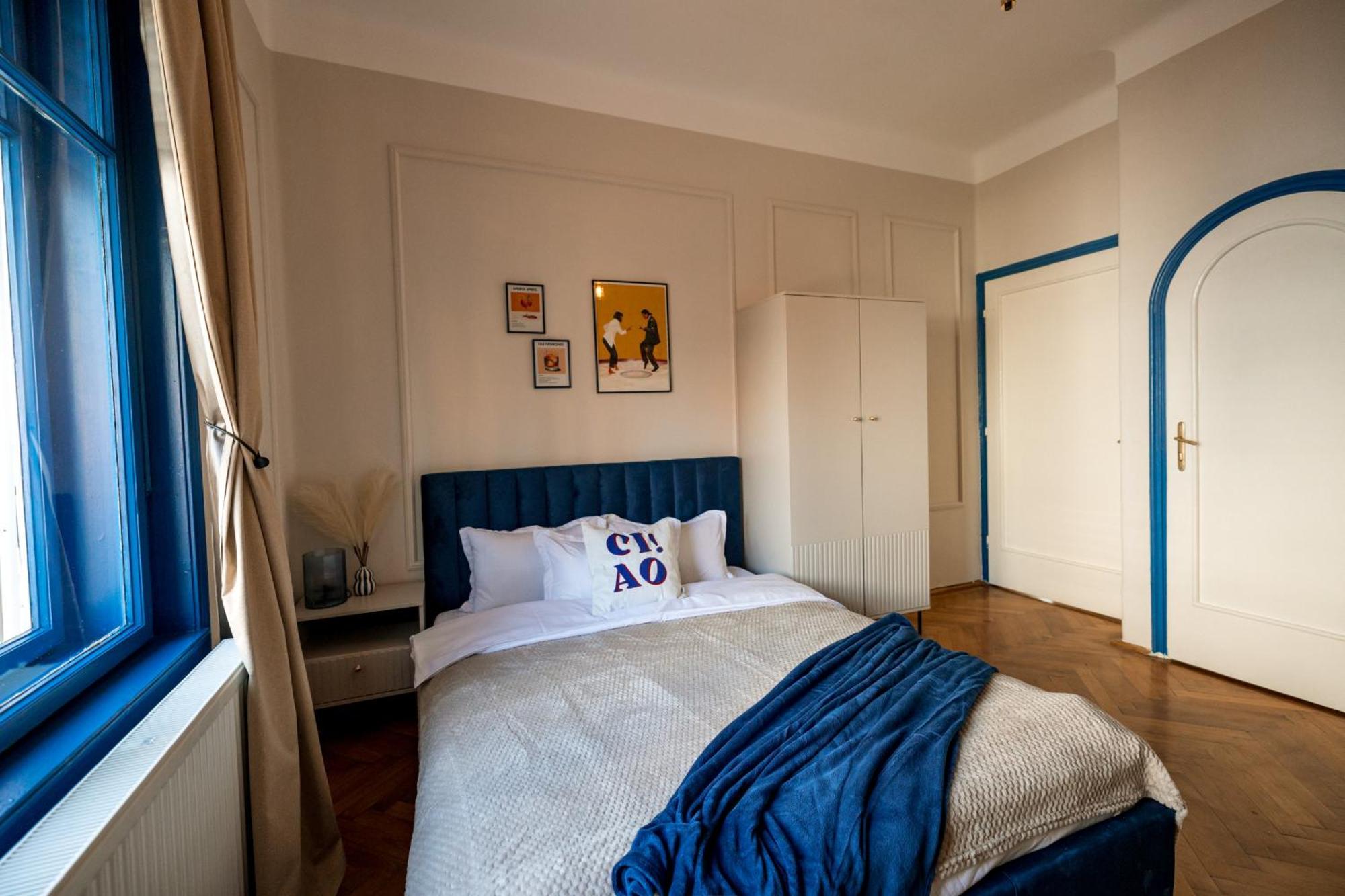 Decebal Central Studio - Elegant And Cozy Stay Arad Bagian luar foto